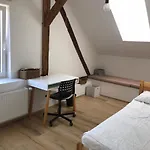 Poppy Rooms